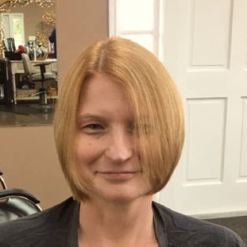 Meet your Posher, Stephanie